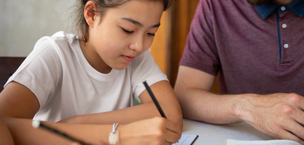 gianh-quyen-nuoi-con