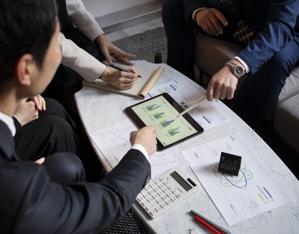 COMMERCIAL-DEBT-DISPUTES